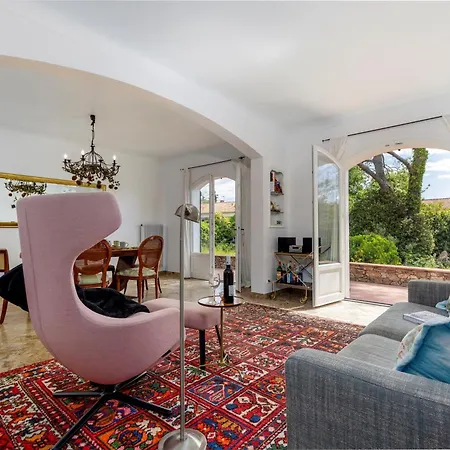 Provenzalische Berta - Mit Terrasse Und Garten In Stadtnaehe By Riviera Homelife Nyaraló