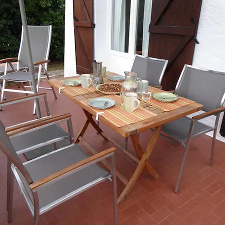 Provenzalische Berta - Mit Terrasse Und Garten In Stadtnaehe By Riviera Homelife * Сен-Рафаэль