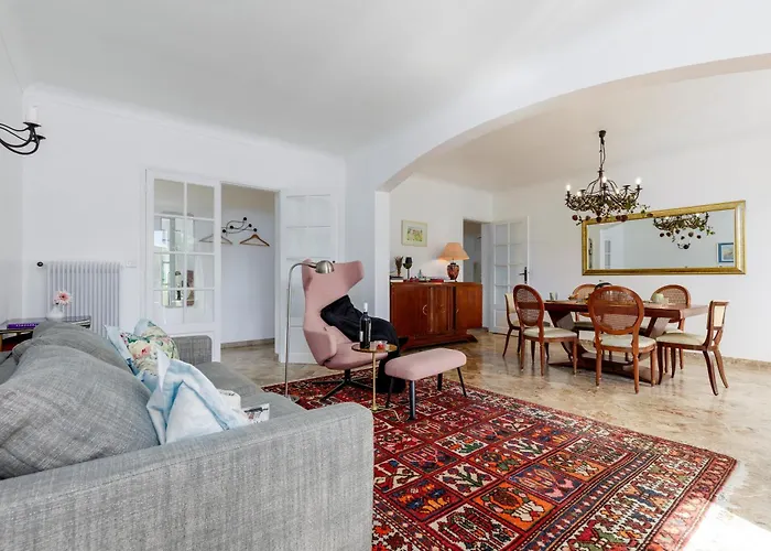 Provenzalische Berta - Mit Terrasse Und Garten In Stadtnaehe By Riviera Homelife Dom wakacyjny